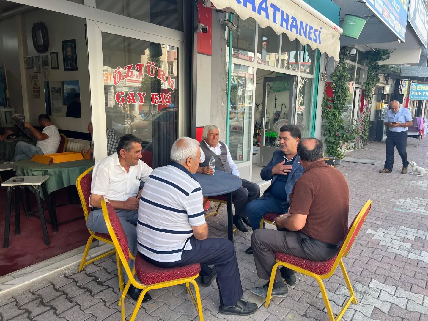 527911930 18091239679709435 4750139388786193645 N