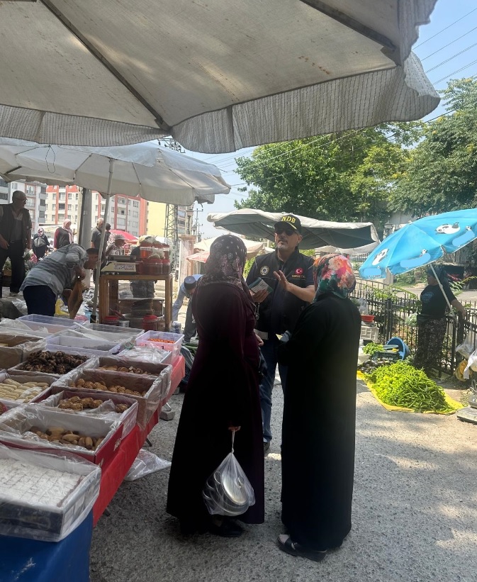 8B6E6579 7439 4Eef 9470 C1Dac2113751