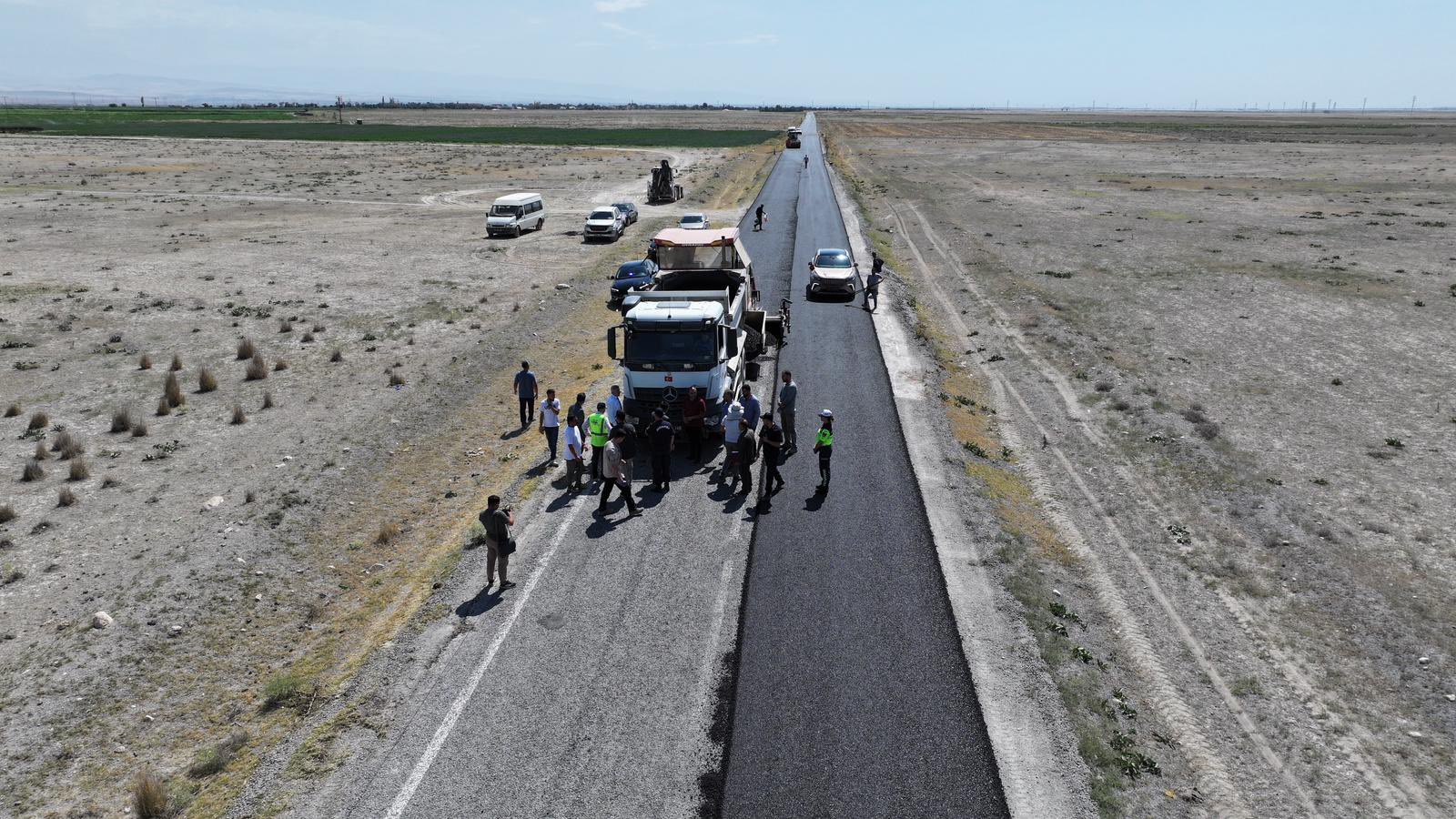 Gx1P 1F X U A A Lp W Q