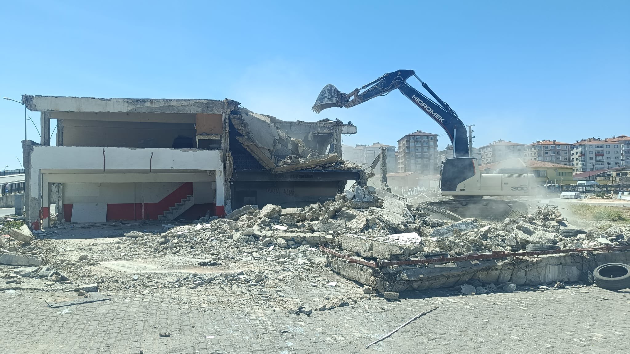 Gy Iqo Vx Xo A A4Z1C