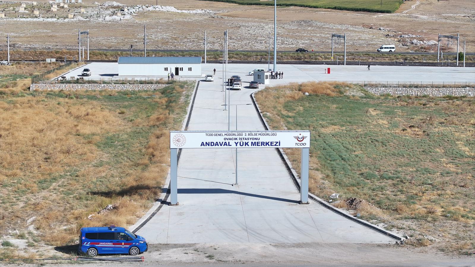 Gy9Wg3X X Q A Aag Yf