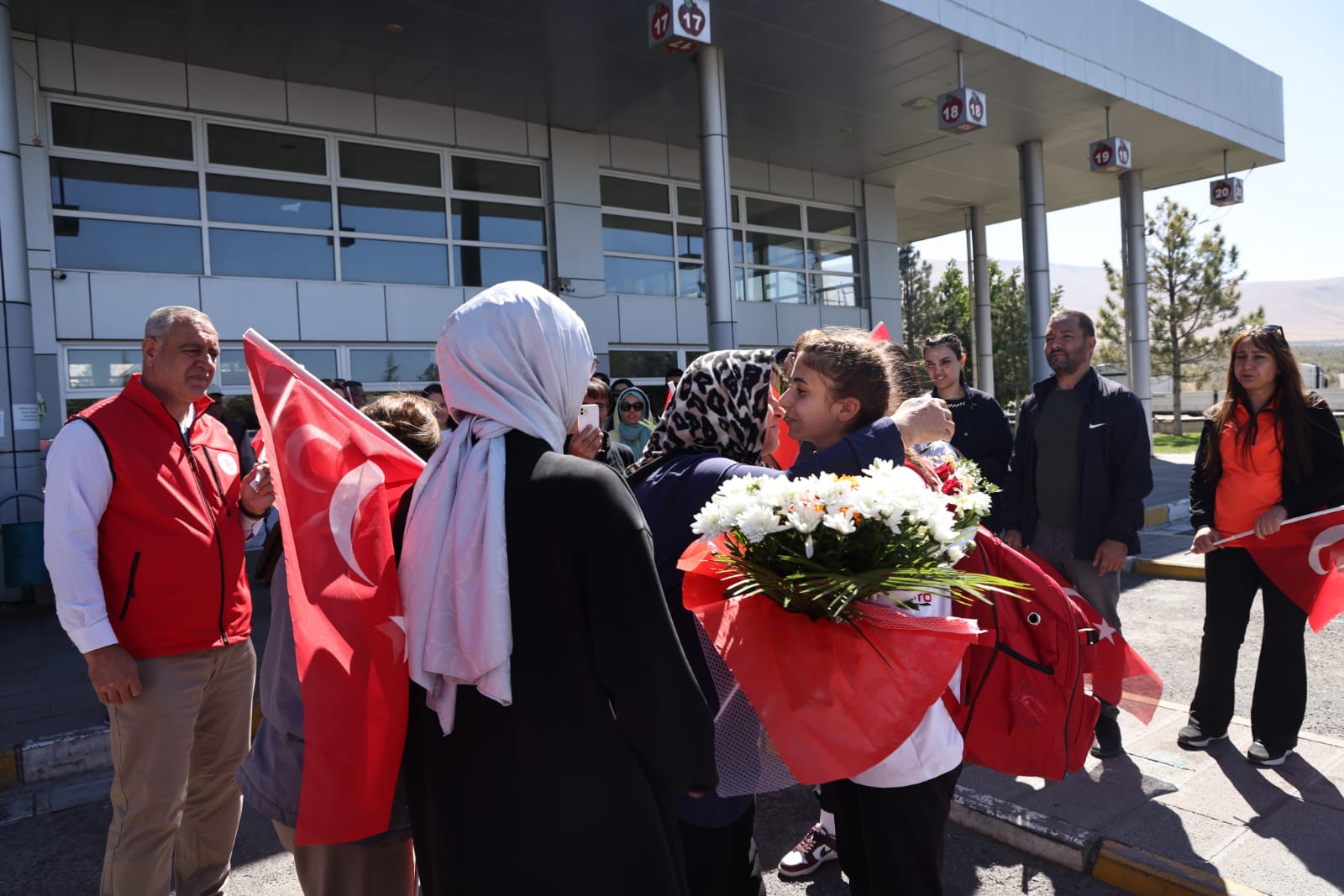 070428E6 0Aa4 4Fb0 8547 5Bc996F87643