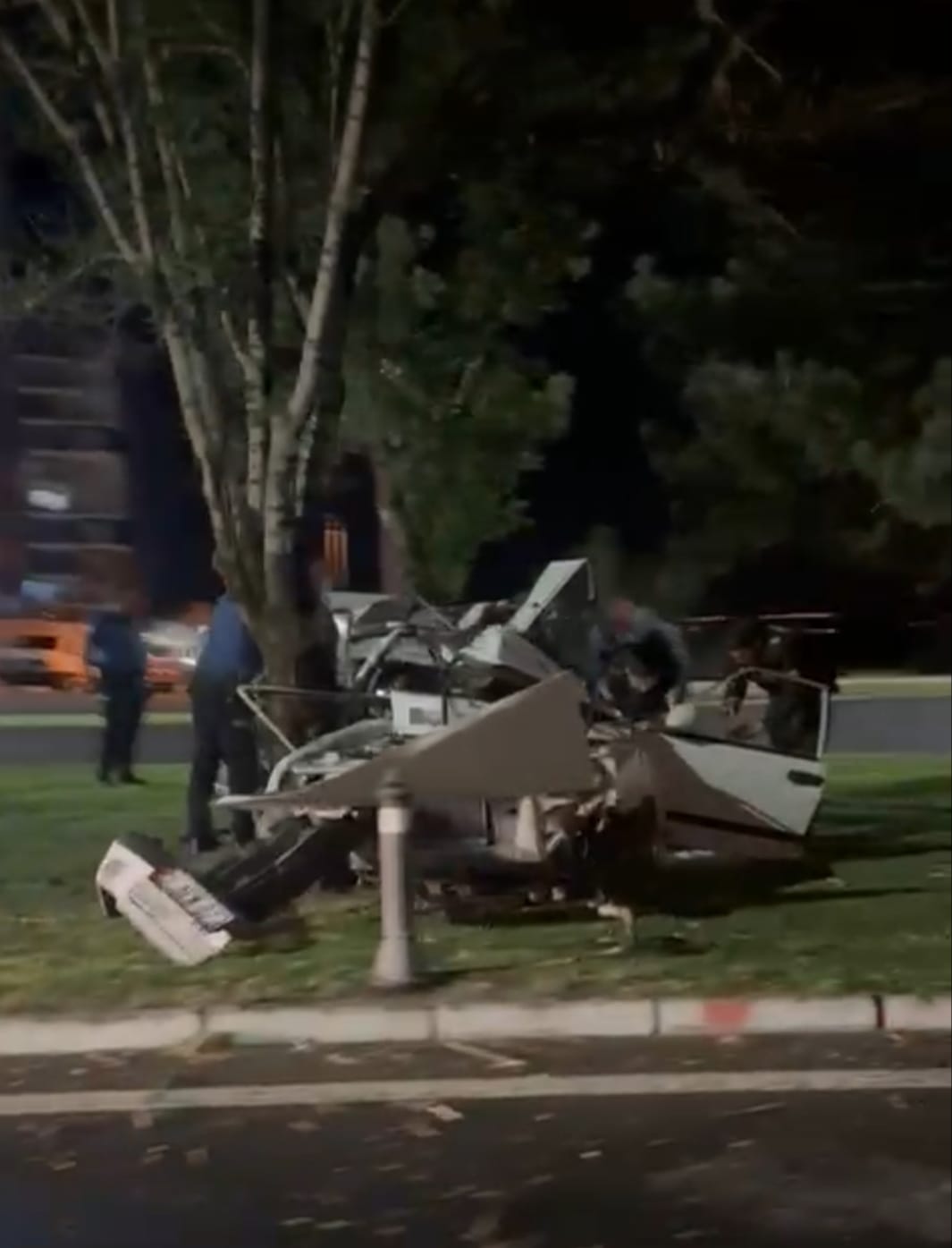 40E5Bcde B32D 49D7 A9Ac 11E9D09390F8