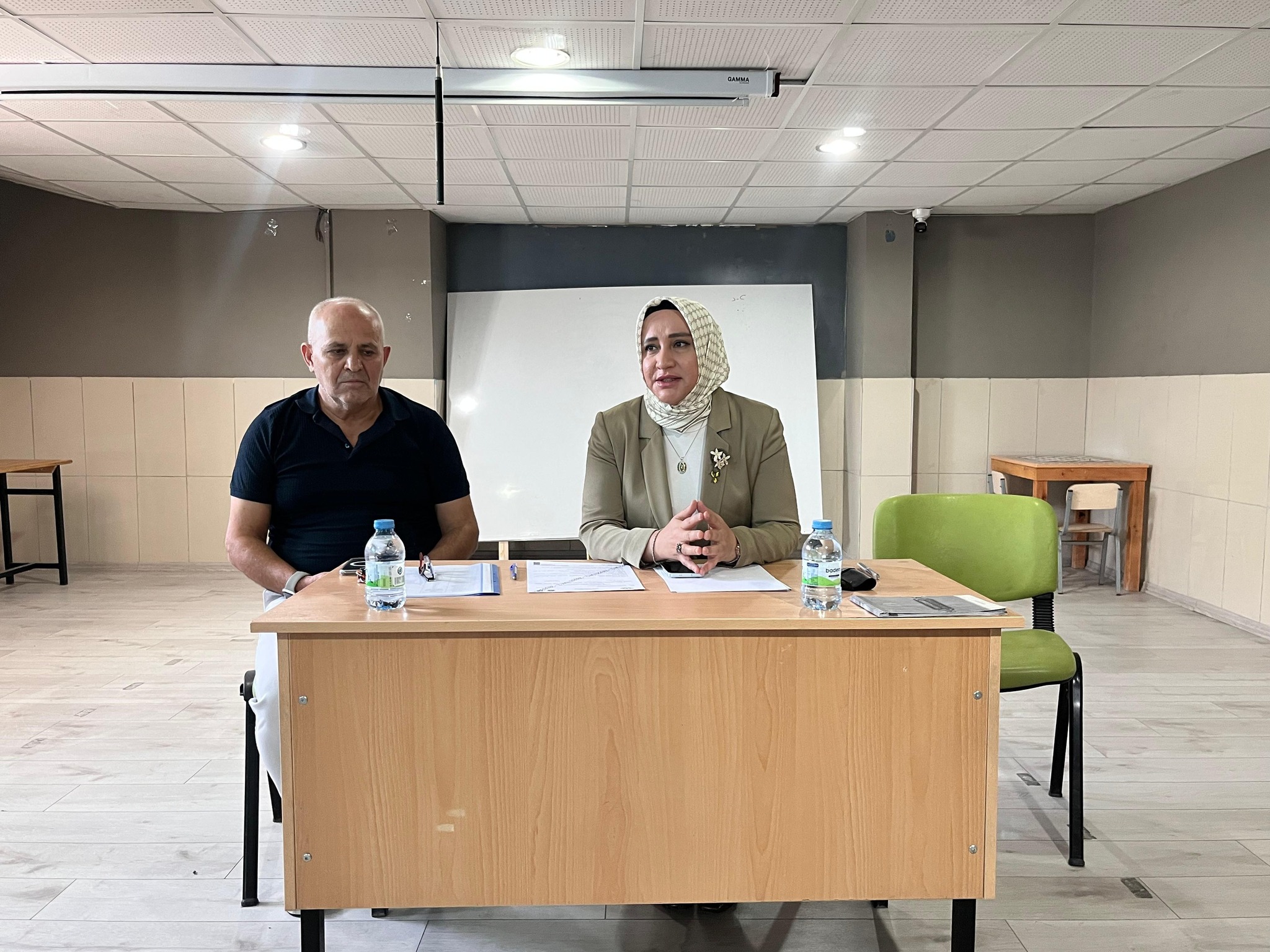 540982516 789994560392927 4426464664429813925 N