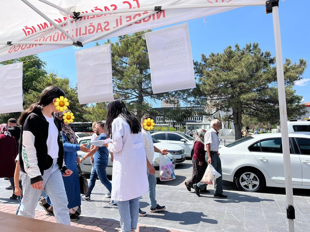 541976232 18287575168282007 4985692381428086578 N