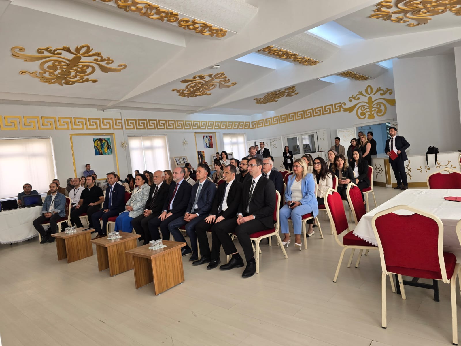 Ed1E2C40 B789 4575 A979 272Ce866Fa77