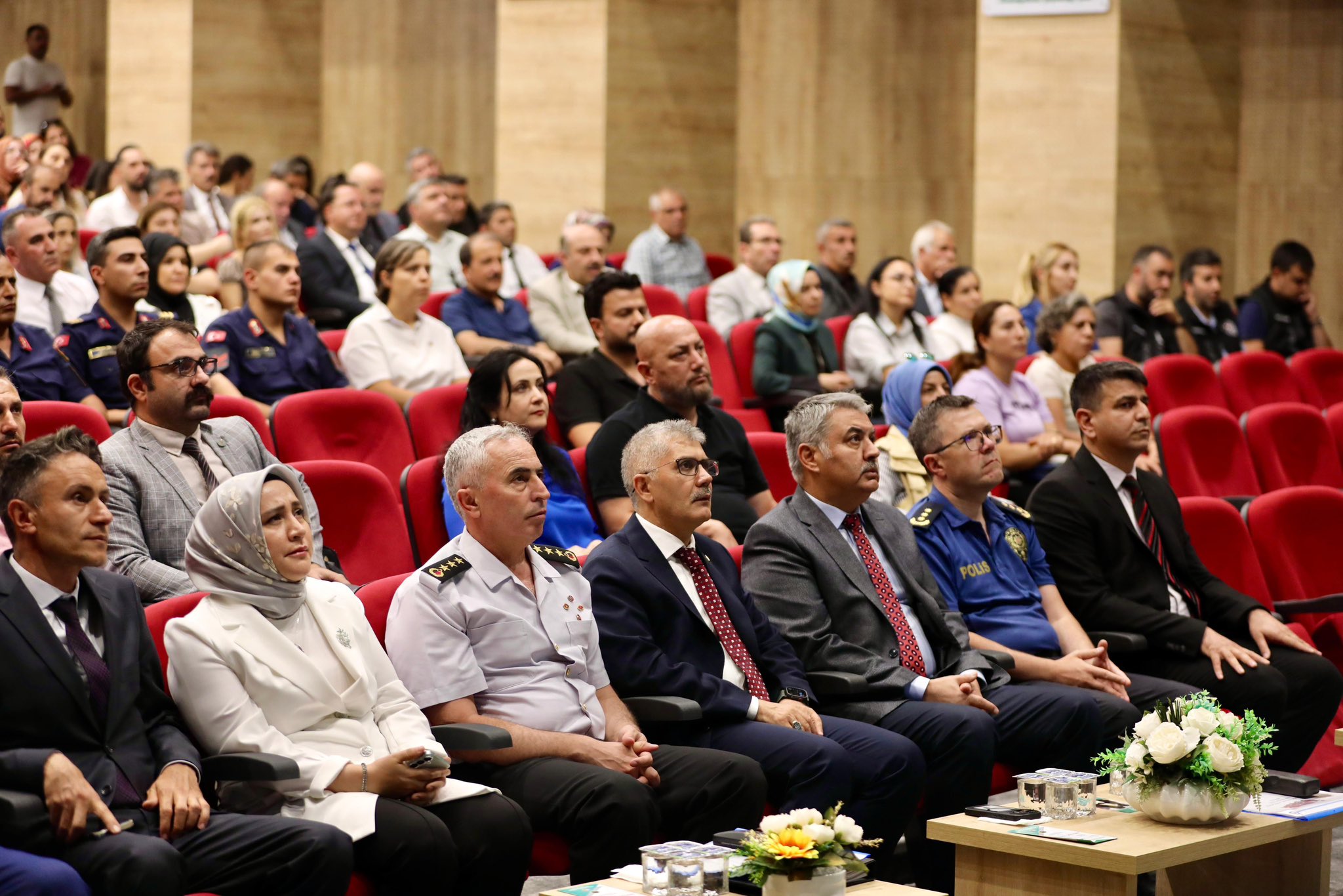 G05 Gne P Xw A Akj O O