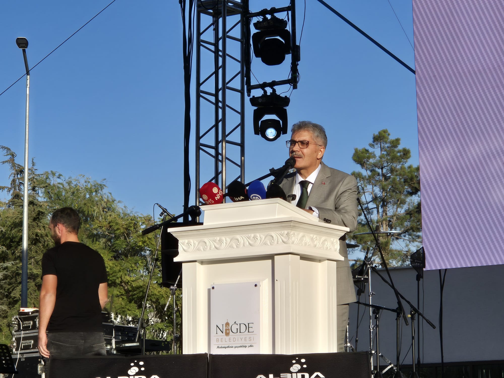 2997Daf2 C95F 4Cb6 Aae7 B49Aeb725041