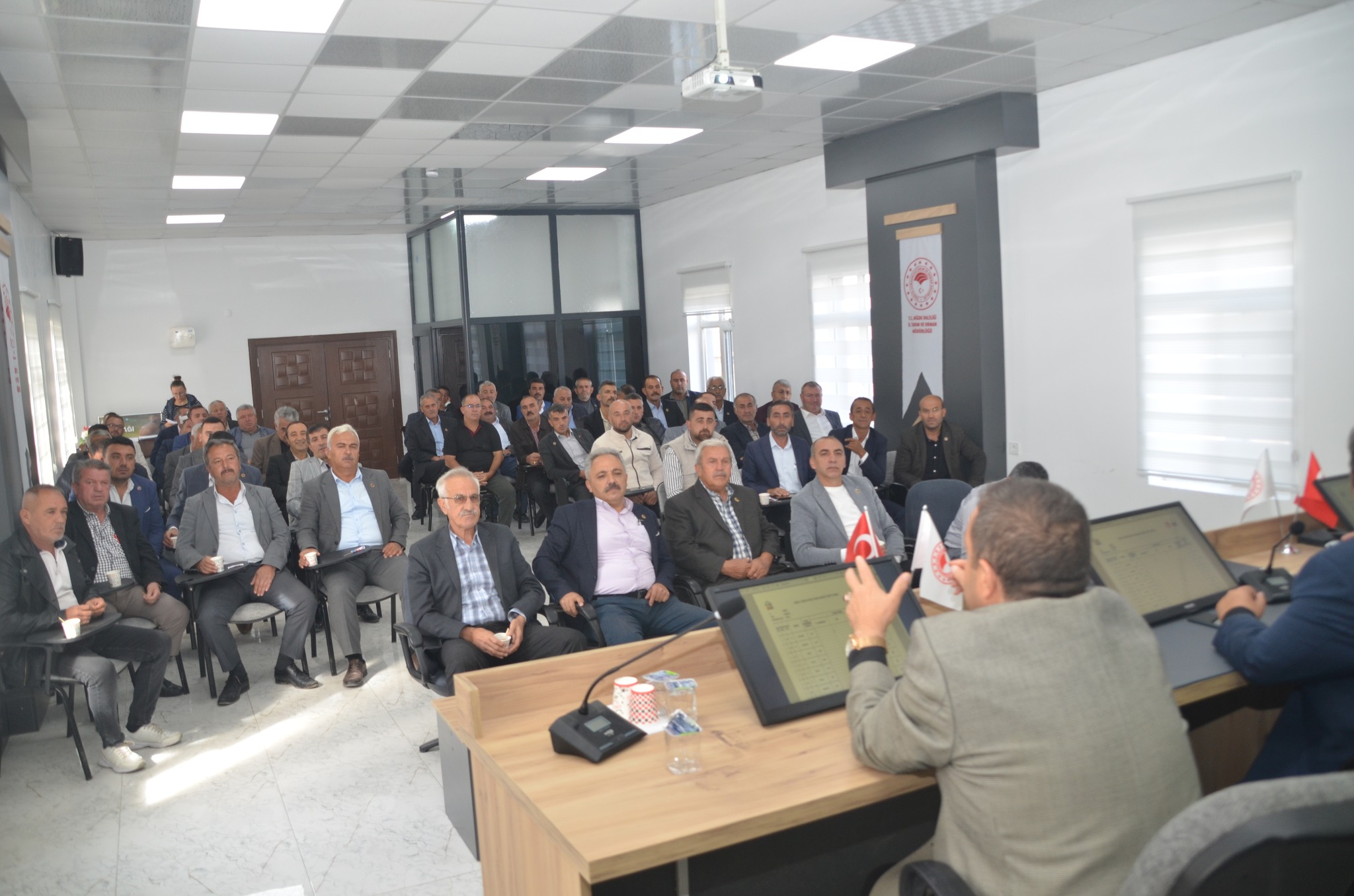 557747090 1133025205602265 7491553481058872613 N