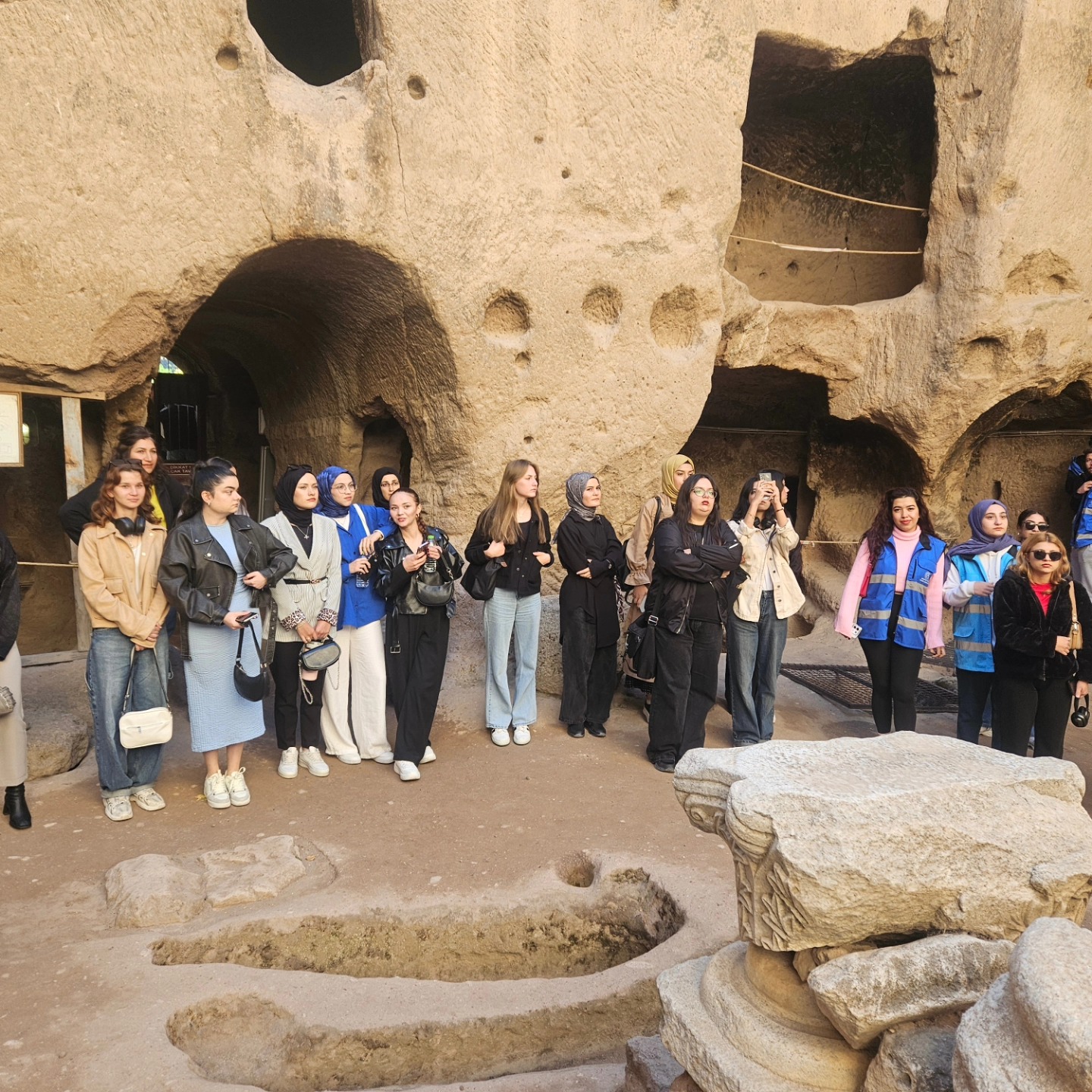 565140532 1398141612318842 7889814939927280797 N