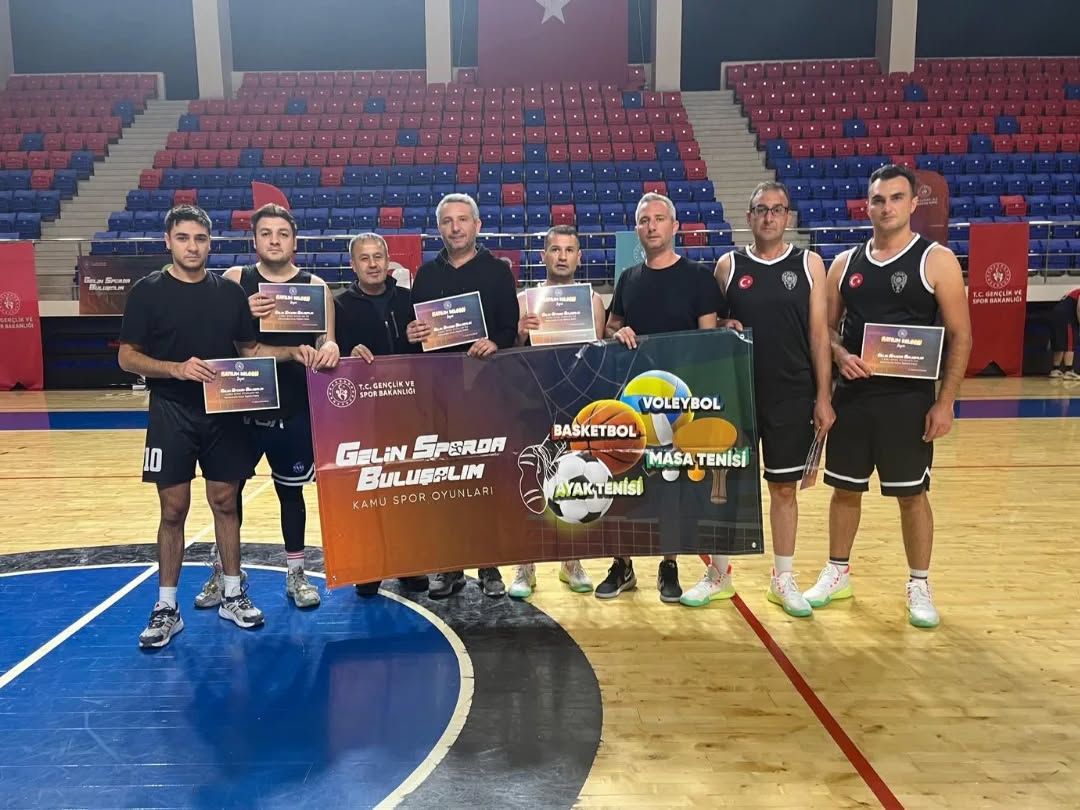 565877597 18078431276026205 7410324883085958889 N