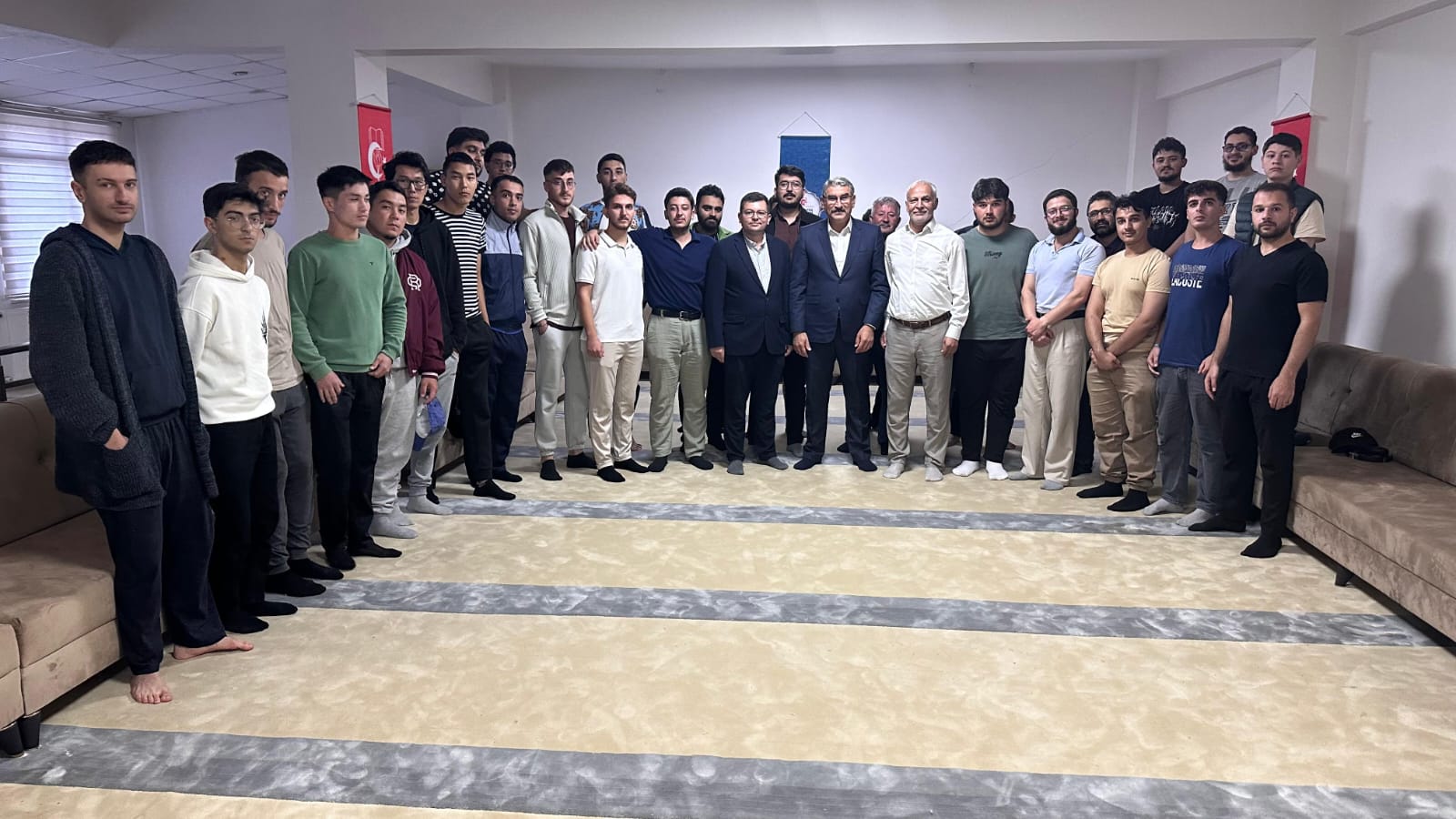 Abc91Ec1 Ee3F 4D41 Ad05 2Ed6947163F8