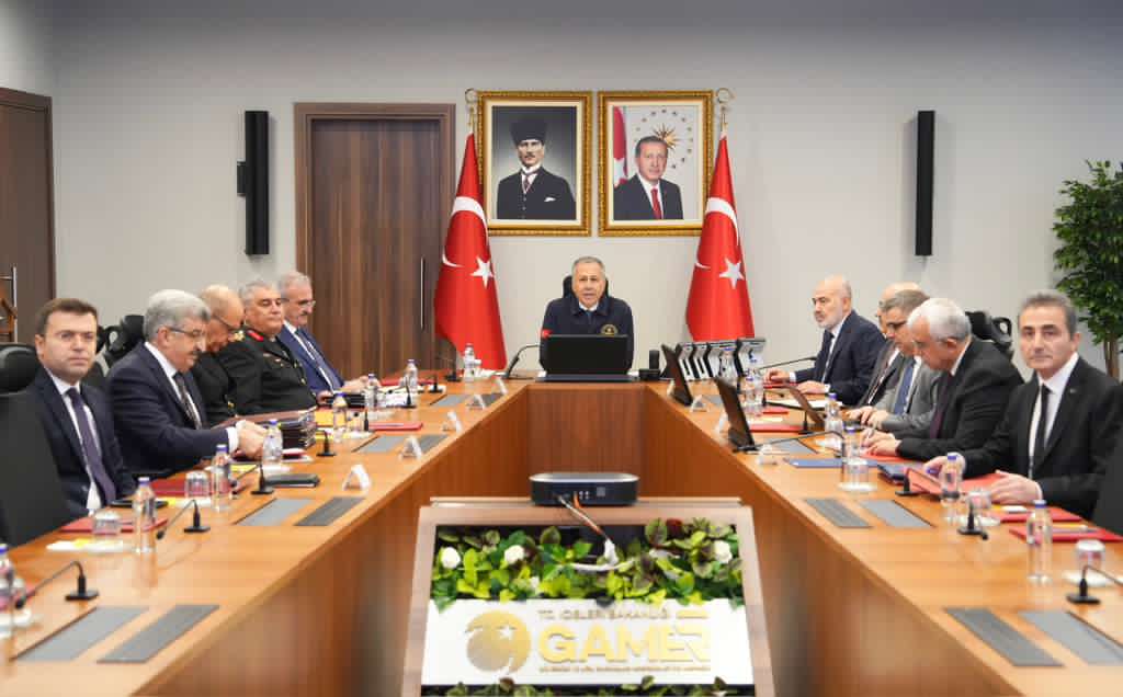 G4F9 W Xb X E A A Ykm C