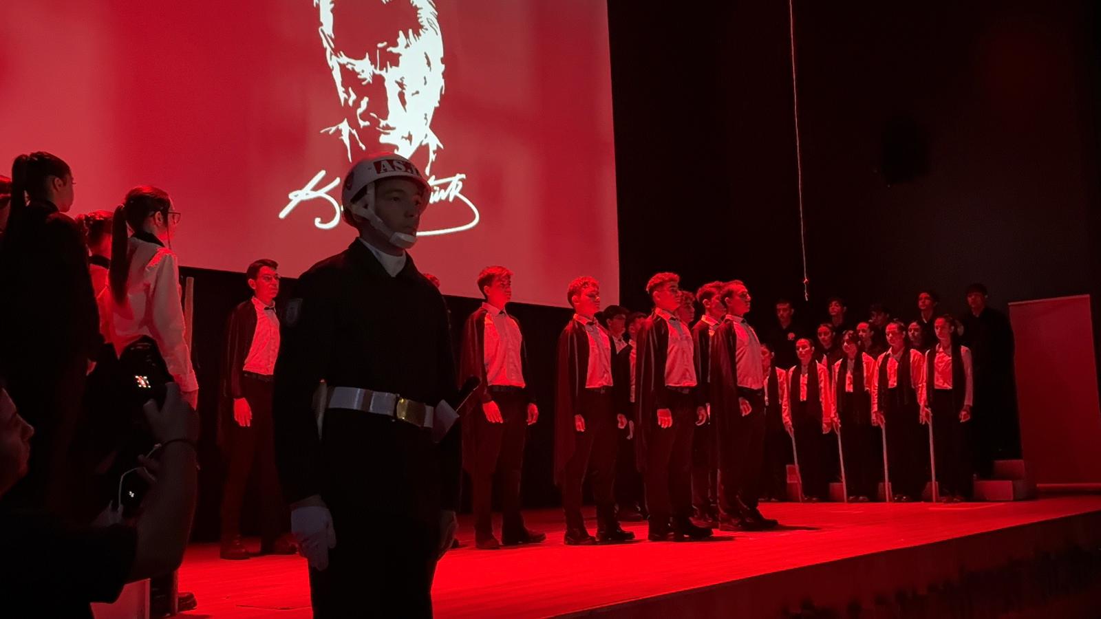 1B003B04 58Bb 4E28 9F28 Ecc8F025Be56