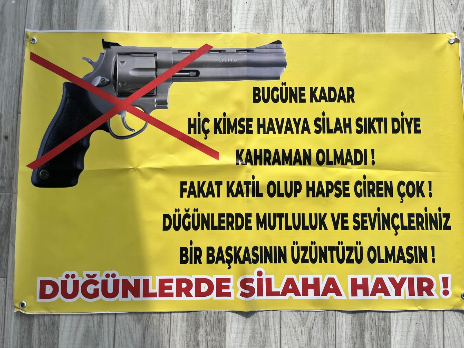 26A7C005 Ff6E 4275 8900 806E382280Ac