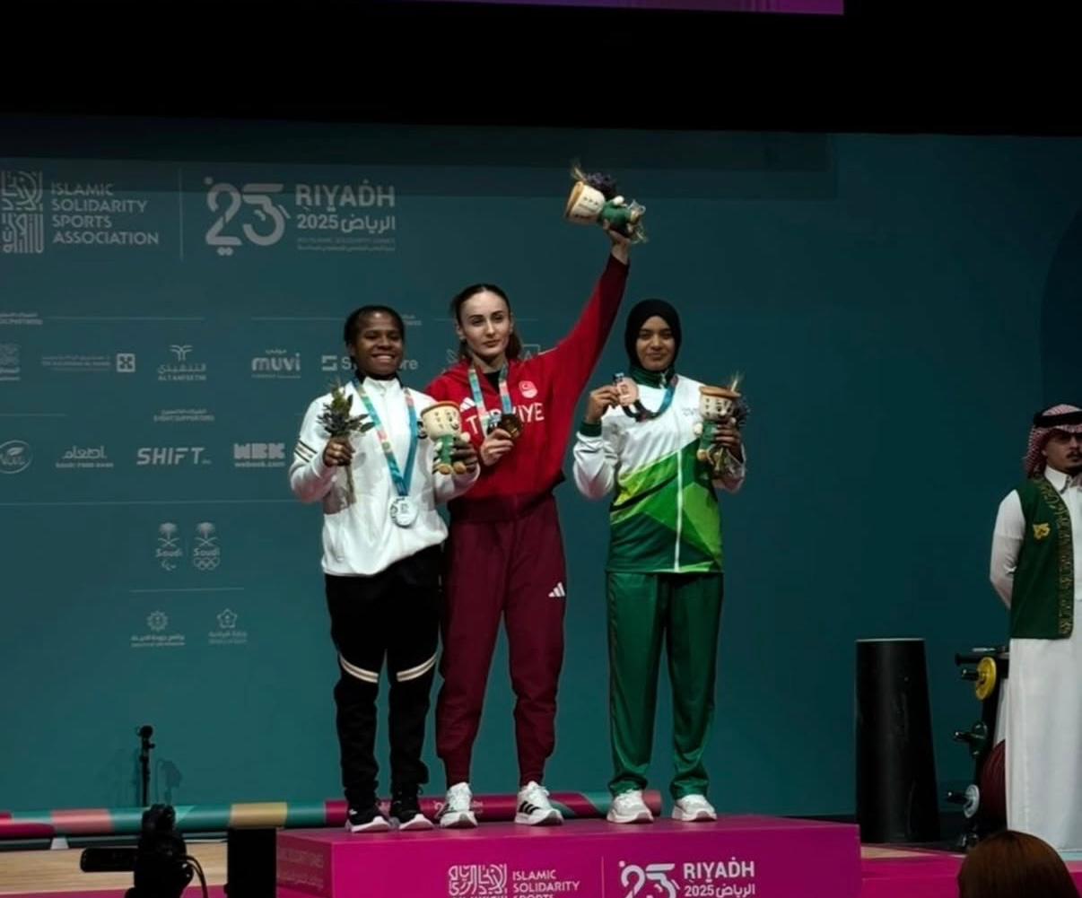 57C374E0 F385 483E 8461 7C4Fe97931Bc