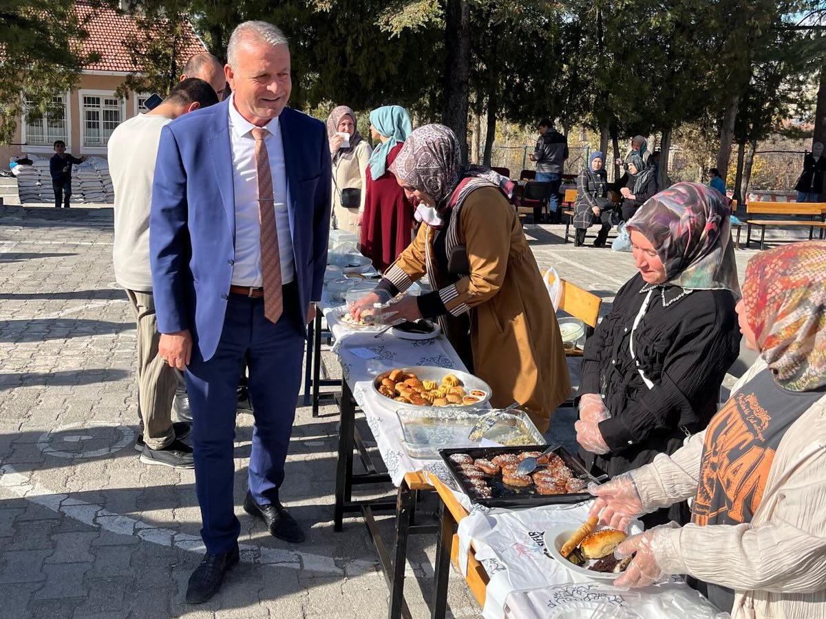 587464485 17922803982189525 228706767657945953 N