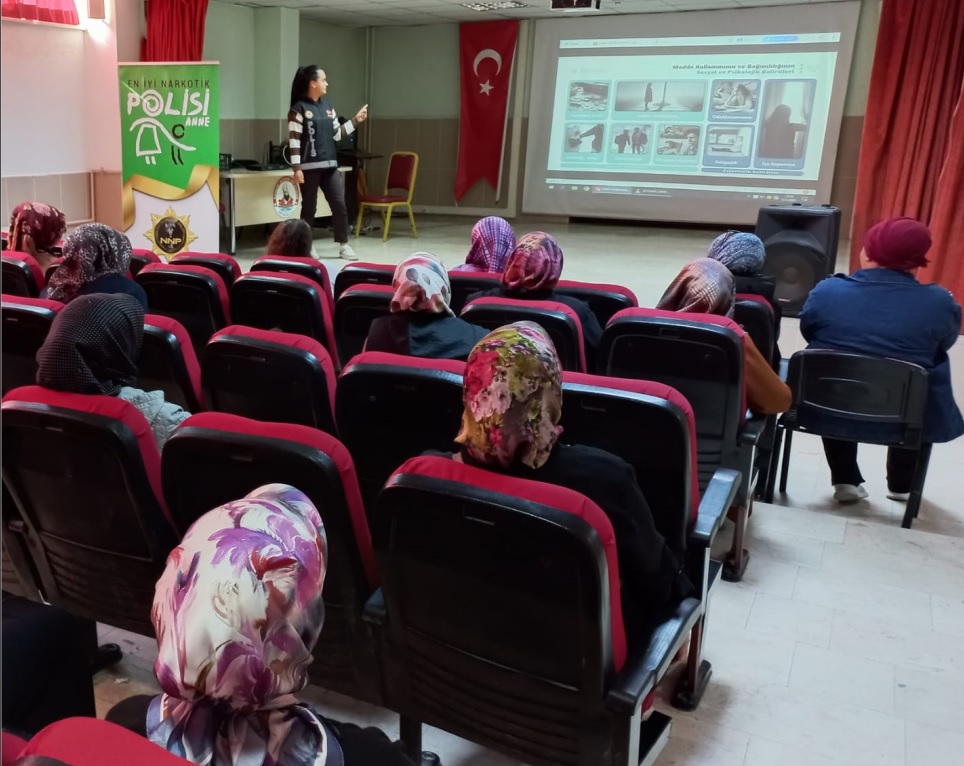 B2F21C7A 59D2 4B76 9264 2C37A3A52779