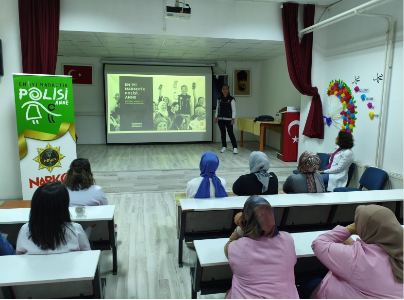 C8B9F329 Bff4 4111 B1Fb 5E32Fa4A818F