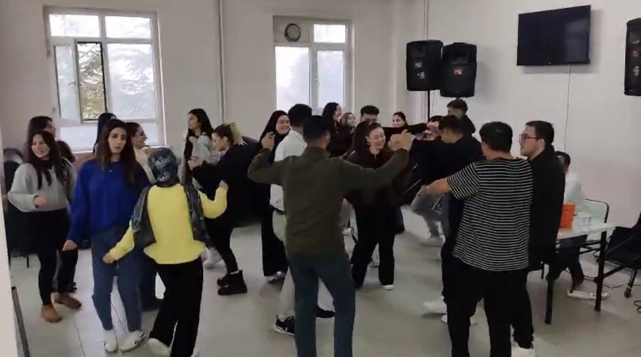 3Ec14712 D8F1 4C7C B89C 683Dabd9310A