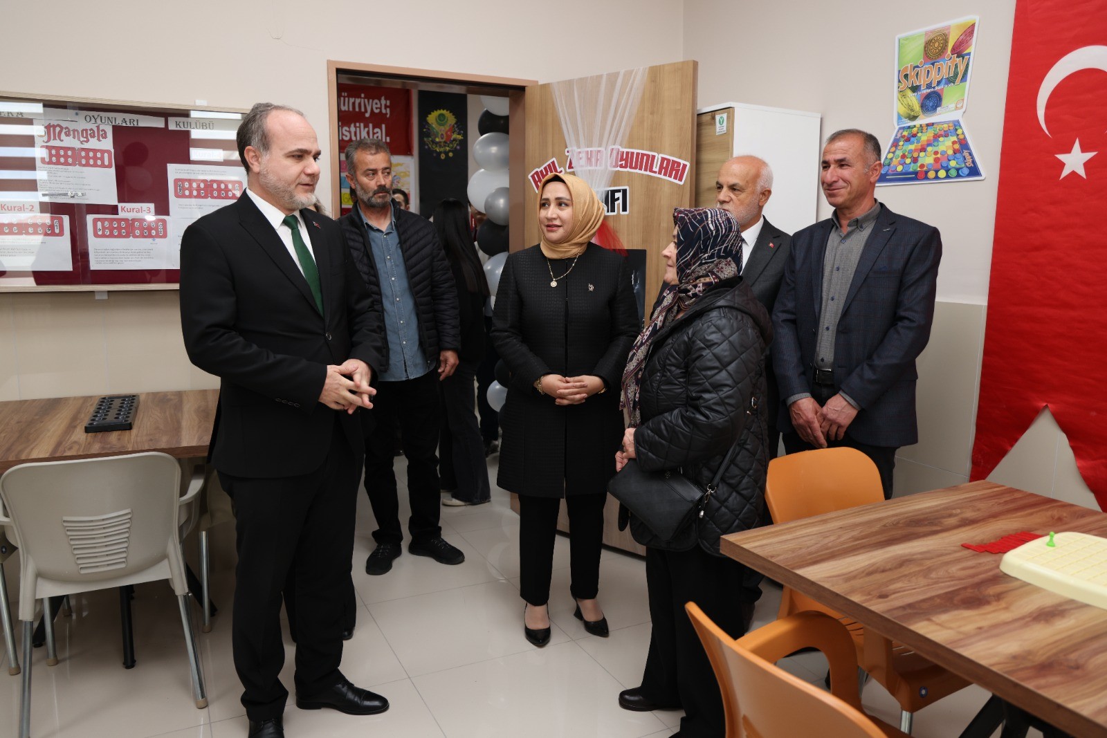 589788847 862195056506210 511101990468061943 N