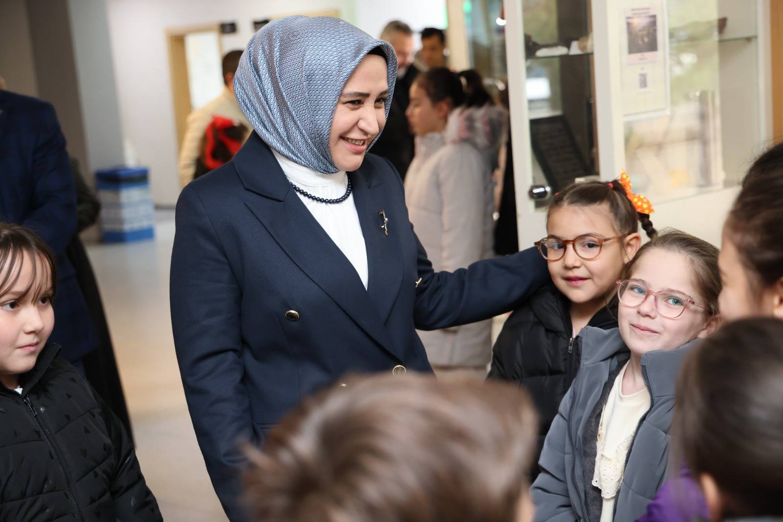 600300451 875012891891093 8639956074254404850 N