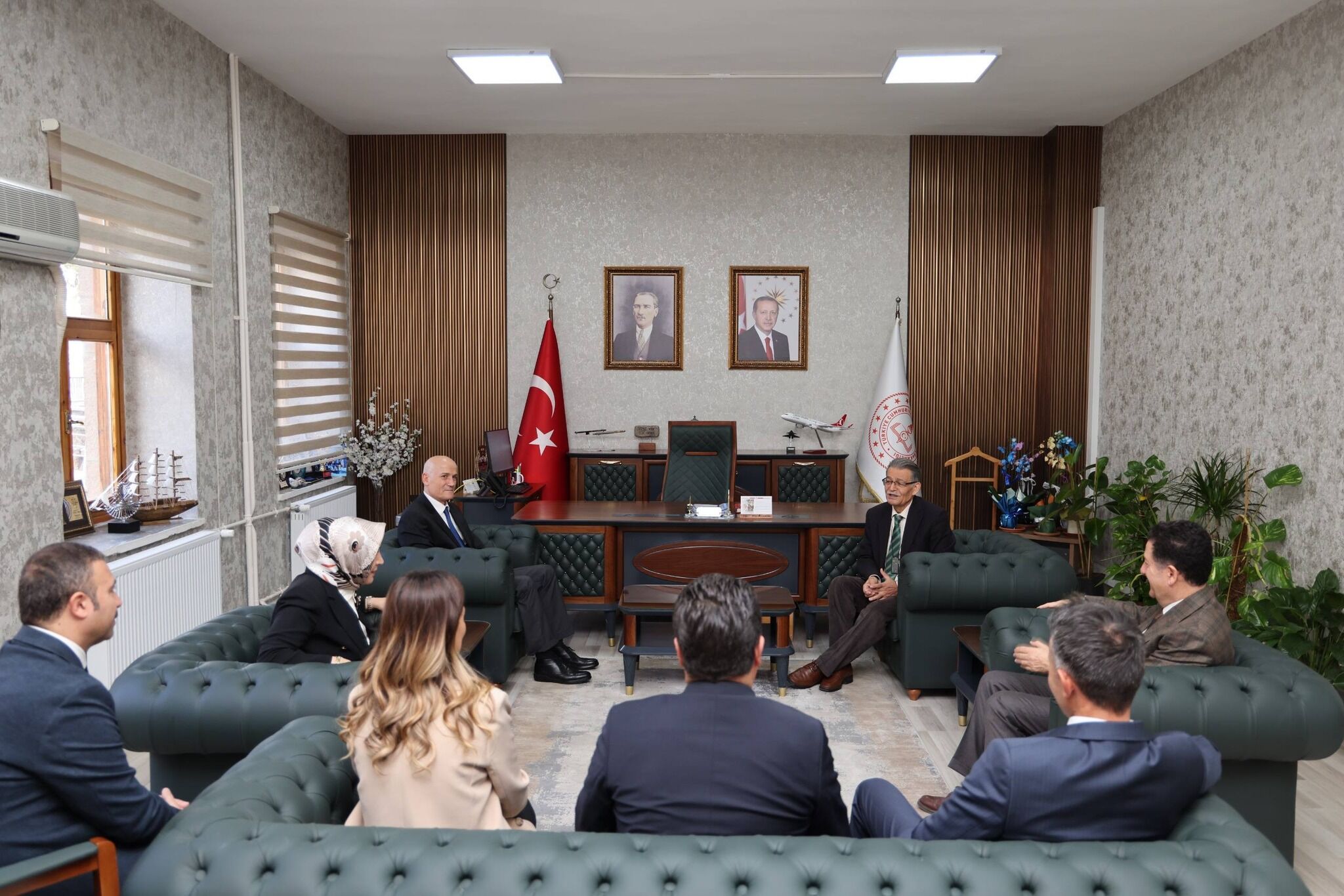 600961556 879427571449625 8365836286306323862 N