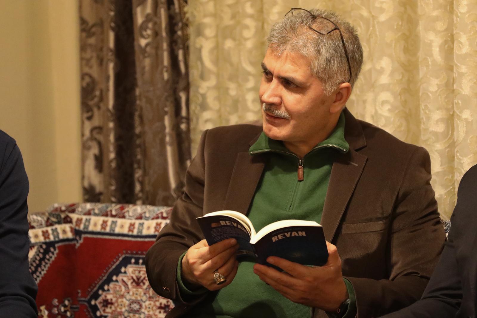 G8 Owx L V Xc A Y M W P0