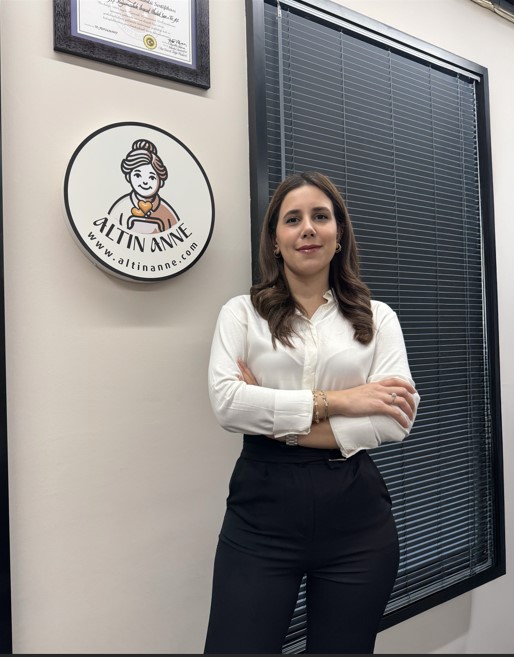 Altin Ve Gümüs Di̇ji̇tal Dönüsüm Web İci̇n