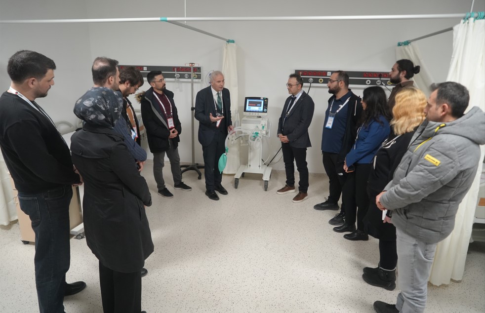 Kritik Bakım Ve Mekanik Ventilasyon Kursu Düzenlendi 2