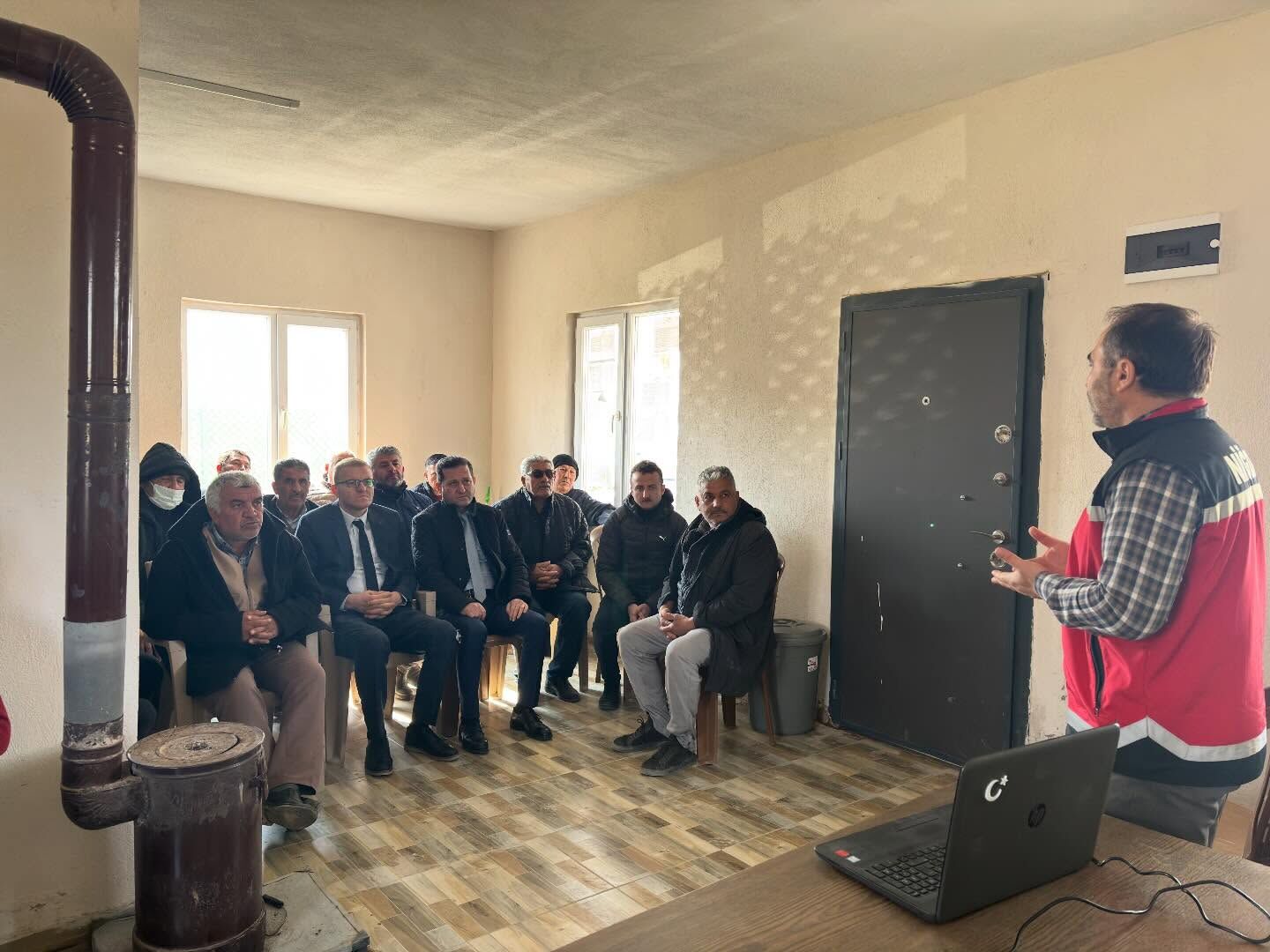 Üreticilere Bitki Koruma Eğitimi Verildi 3