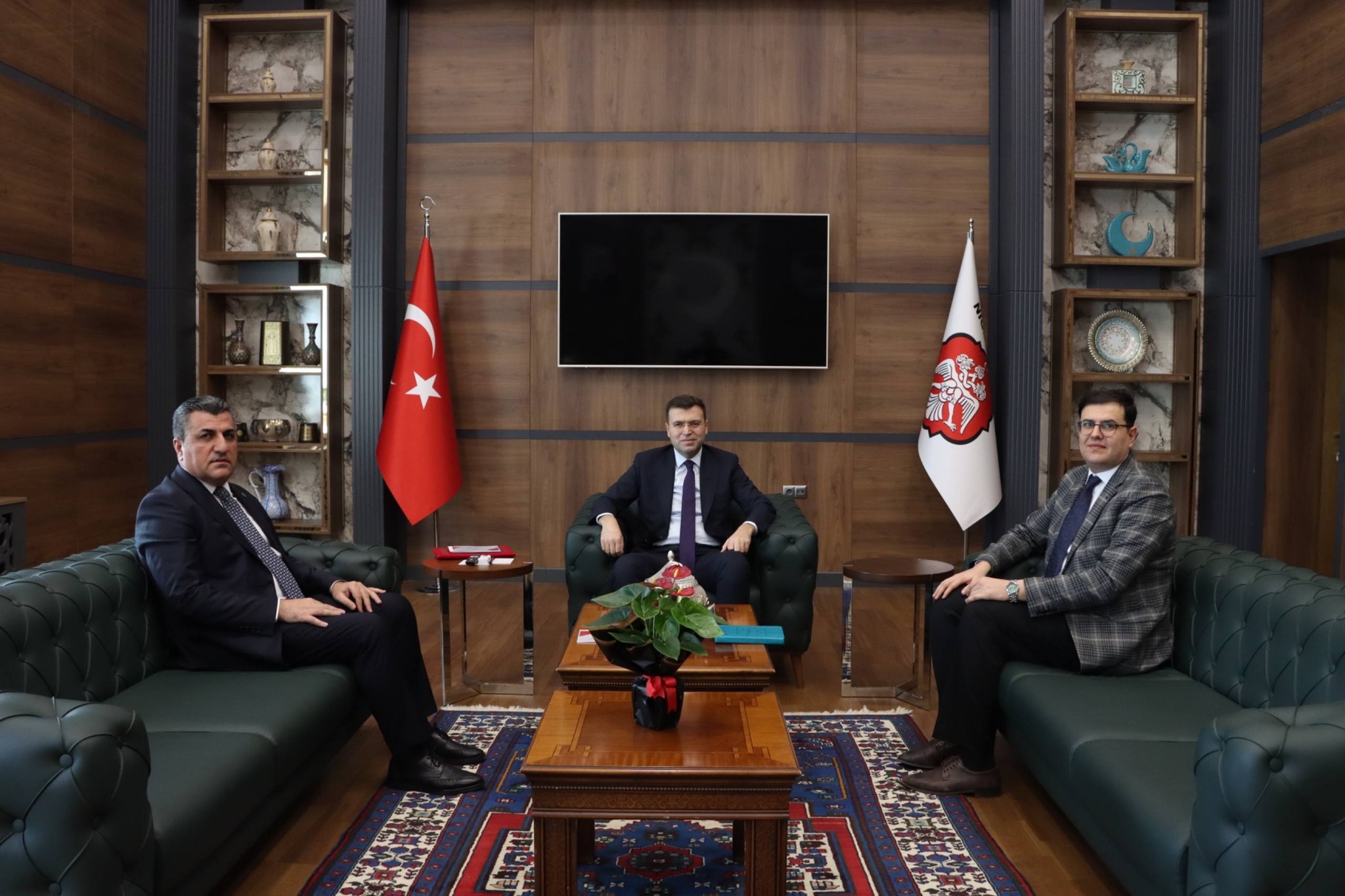 Vali Akmeşe’ye Ziyaretler Aralıksız Sürüyor 4