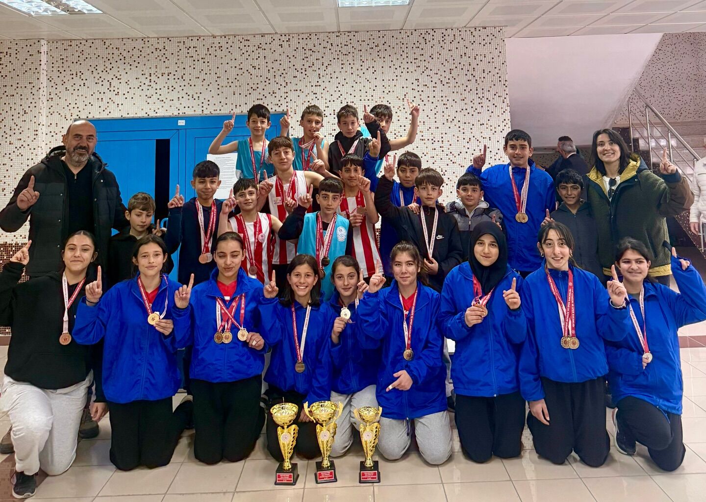 Çiftlikli Sporculardan Atletizmde Büyük Başarı 2