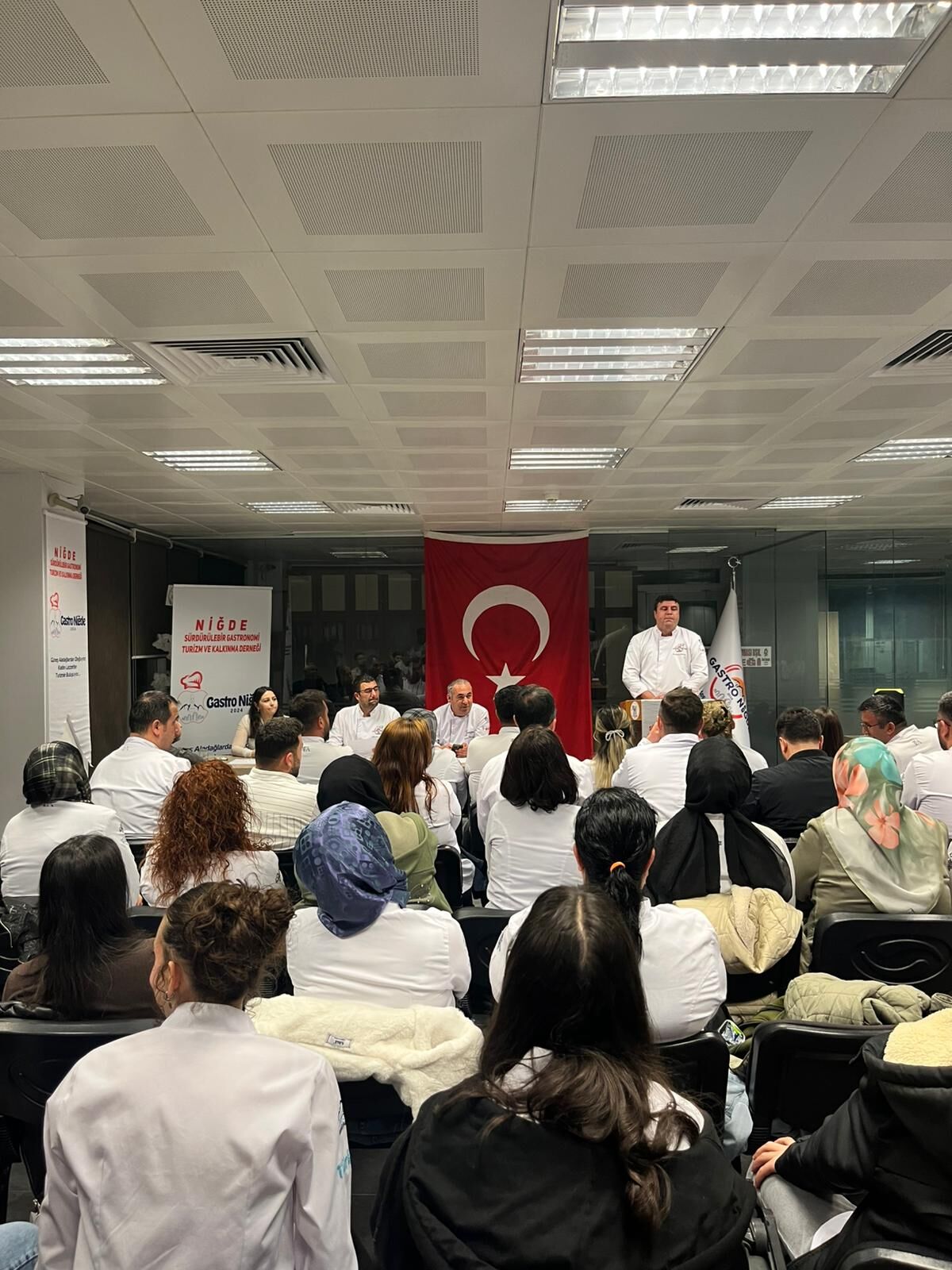 Gastro Niğde Olağanüstü Genel Kurul Yaptı 2