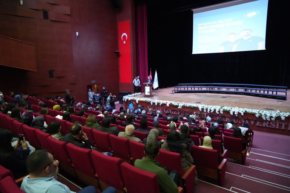 Üni Hemşireler Üniforma 1