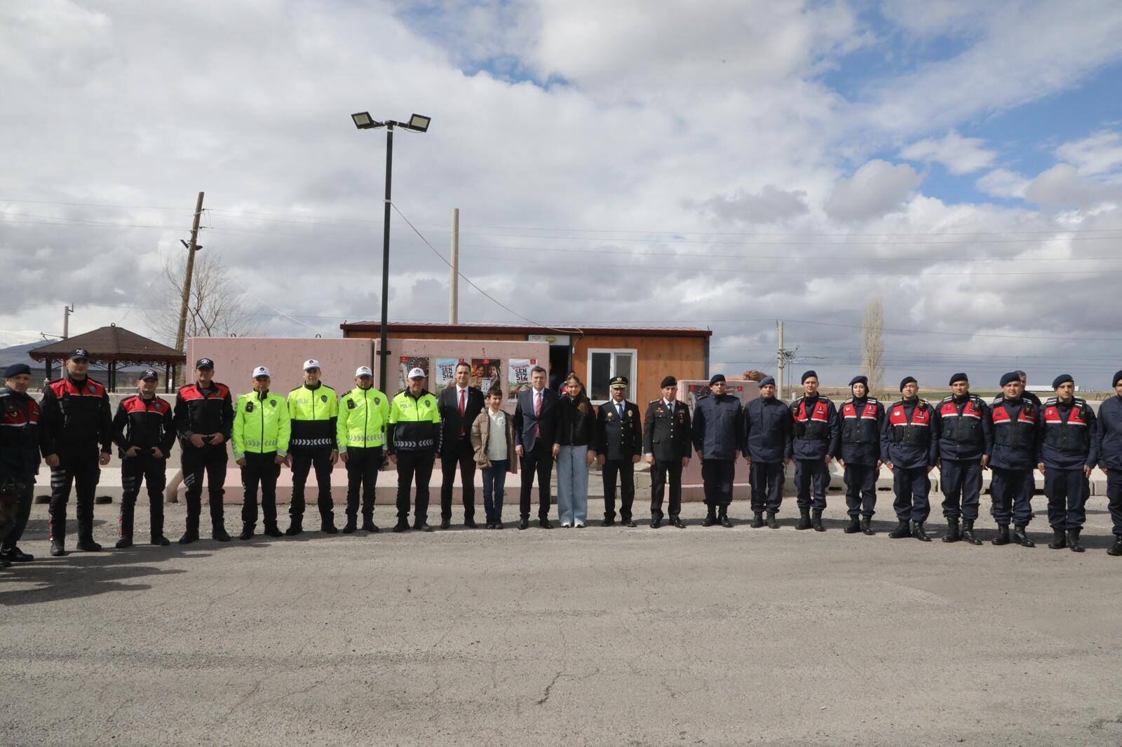 Vali Akmeşe’den Trafik Güvenliği Mesajı 3