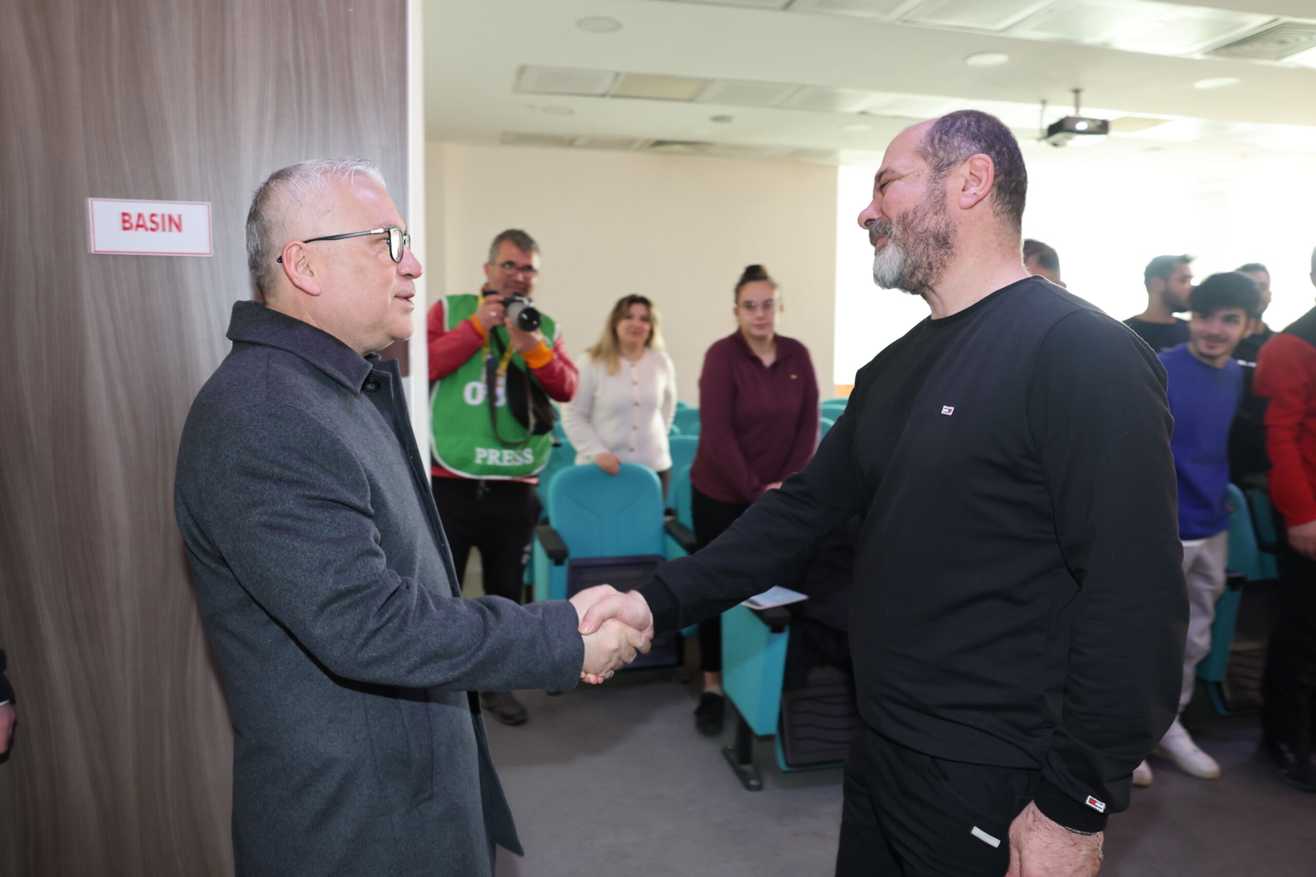 Whatsapp Image 2026 02 28 At 22.05.23 (1)