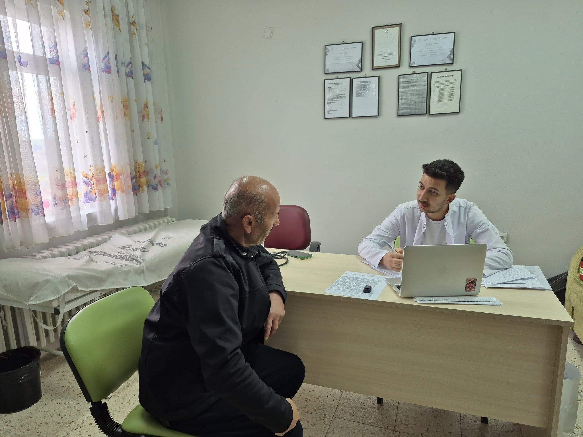 Karaatlı’da Mobil Sağlık Hizmeti Sunuldu 2