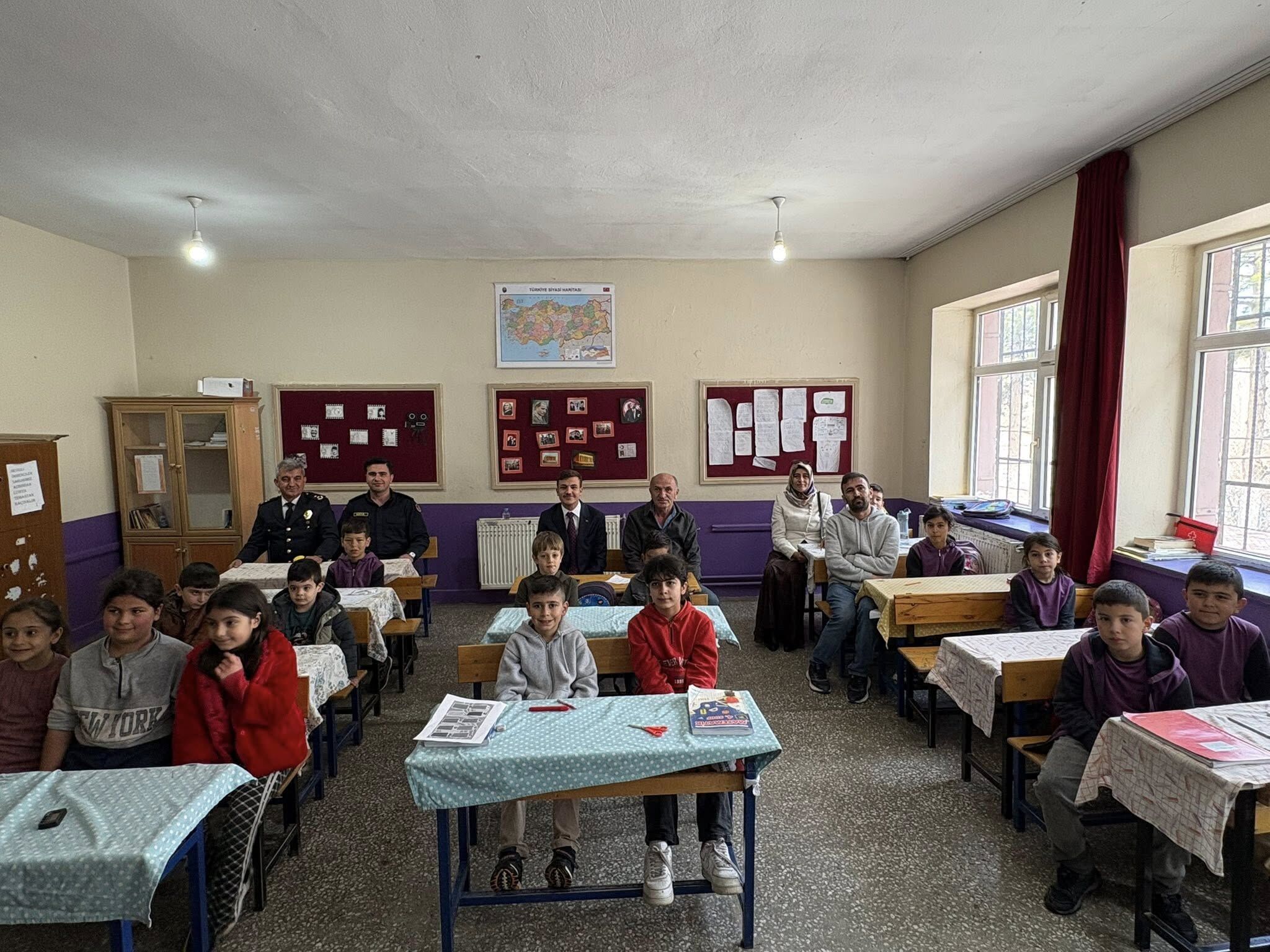 Kaymakam Gökçe’den Okul Ziyareti 2