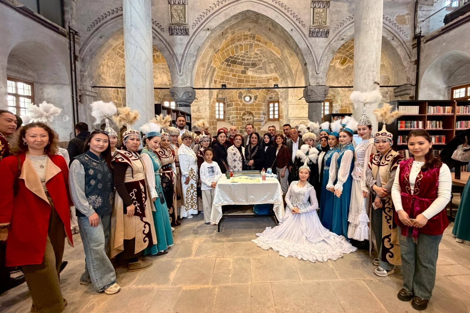 Kazakistanlı Konuklara Niğde Tanıtıldı 2