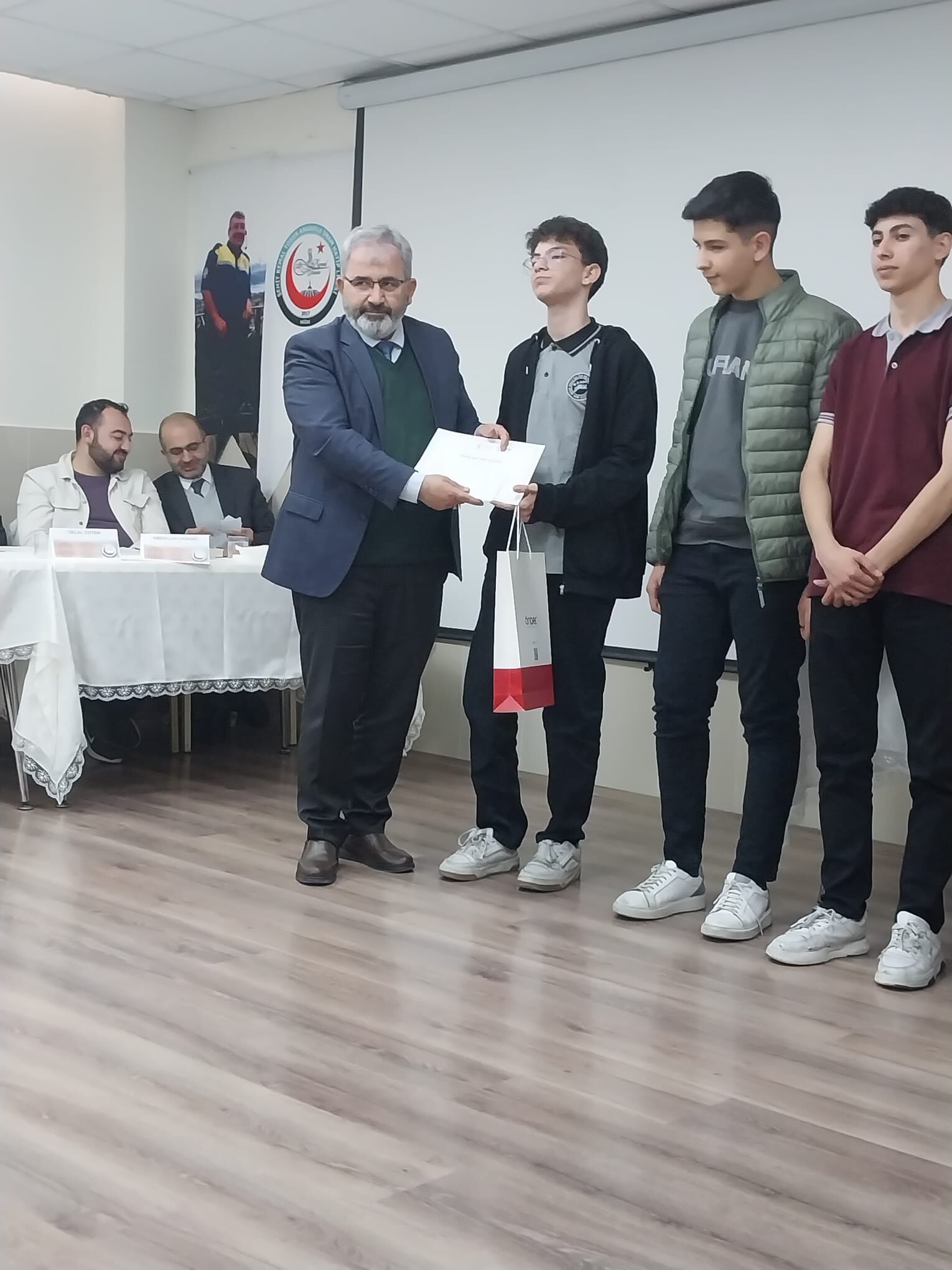 Whatsapp Image 2026 04 14 At 18.14.22 (1)