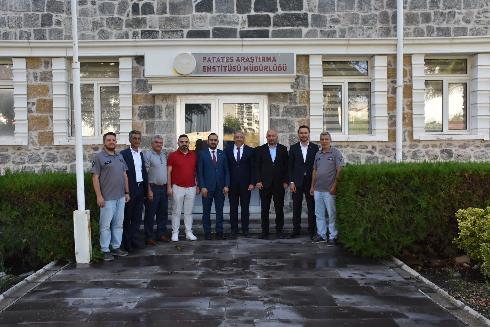 Ak Parti Heyetinden Enstitüye Ziyaret 1