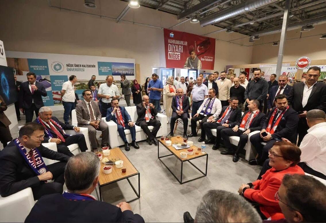 Başkent Niğde Vakfı Tanıtım Günleri’ne Katıldı 1