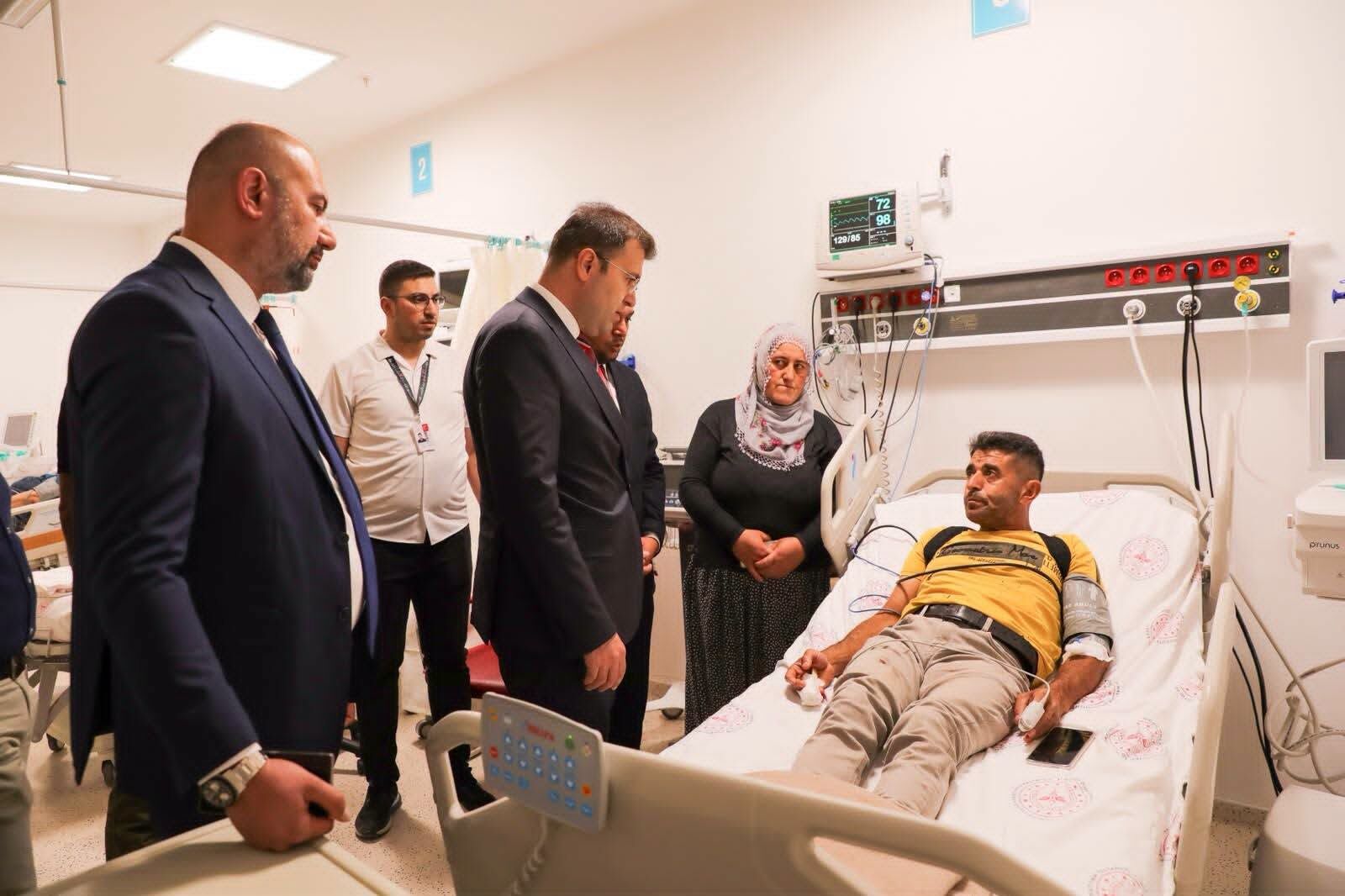 Vali Akmeşe Yaralıları Ziyaret Etti 1