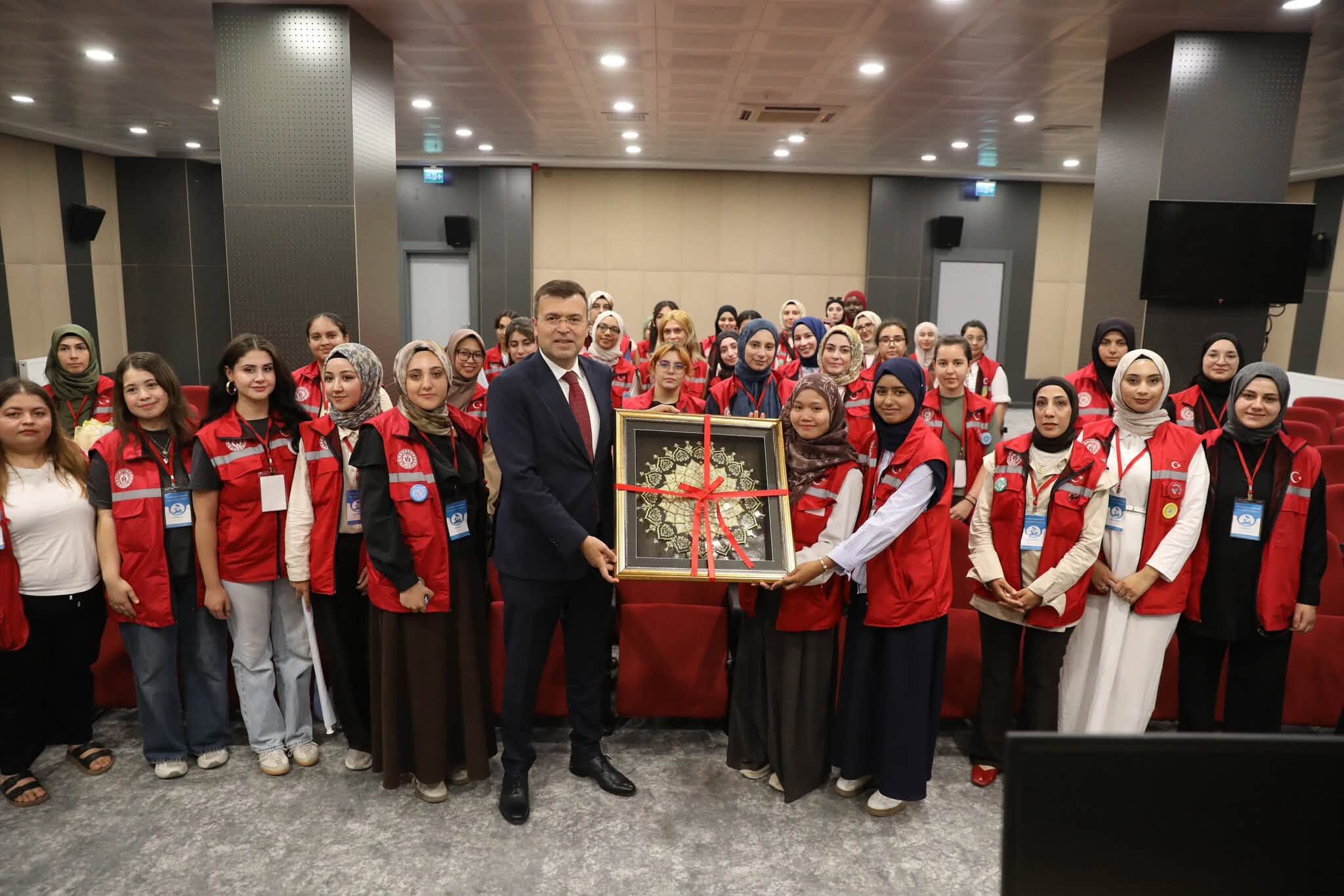 GÜNCEL