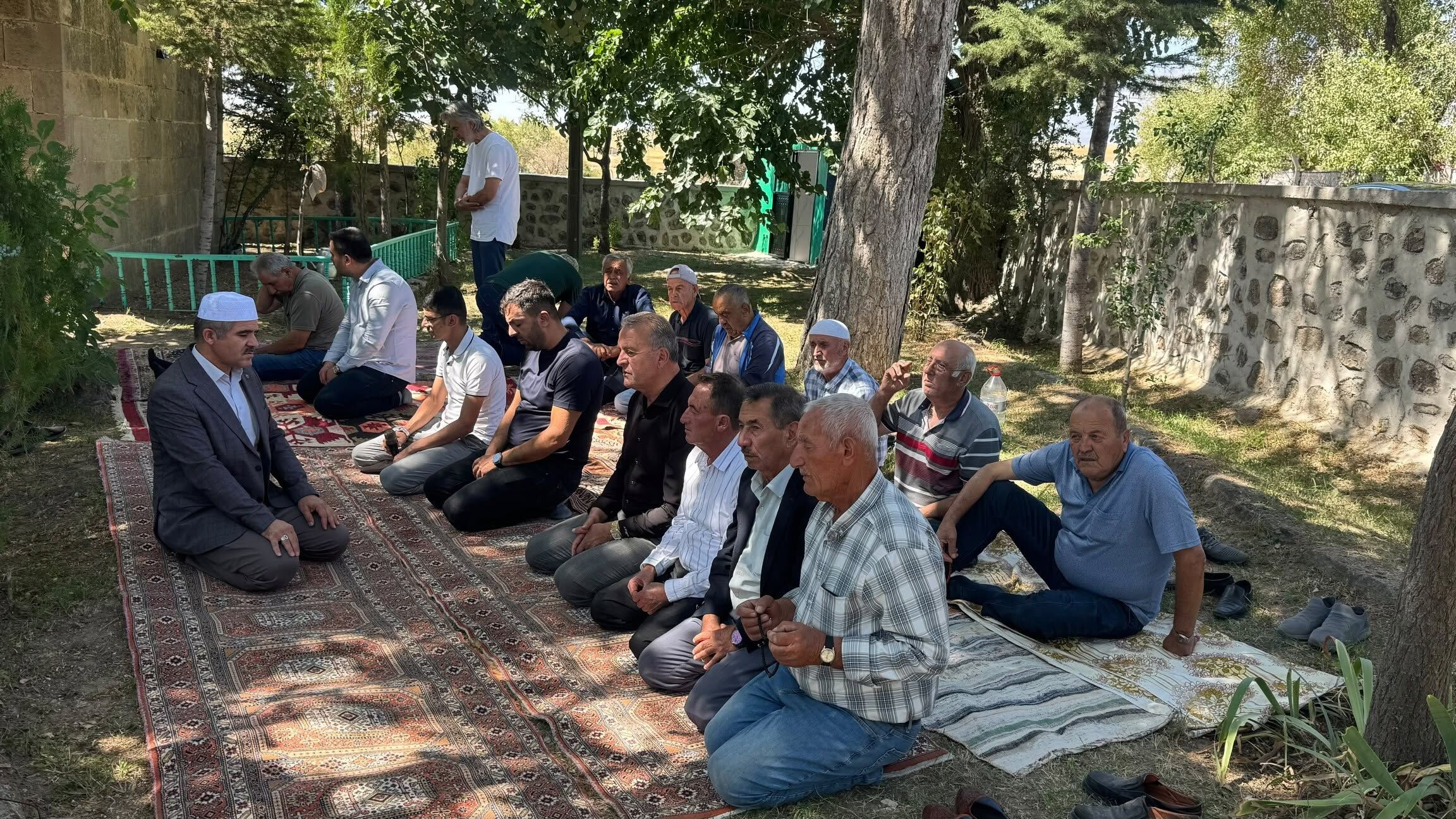 480 Yıllık Şeyh Ahmet Türbesi Ibadete Açıldı 3