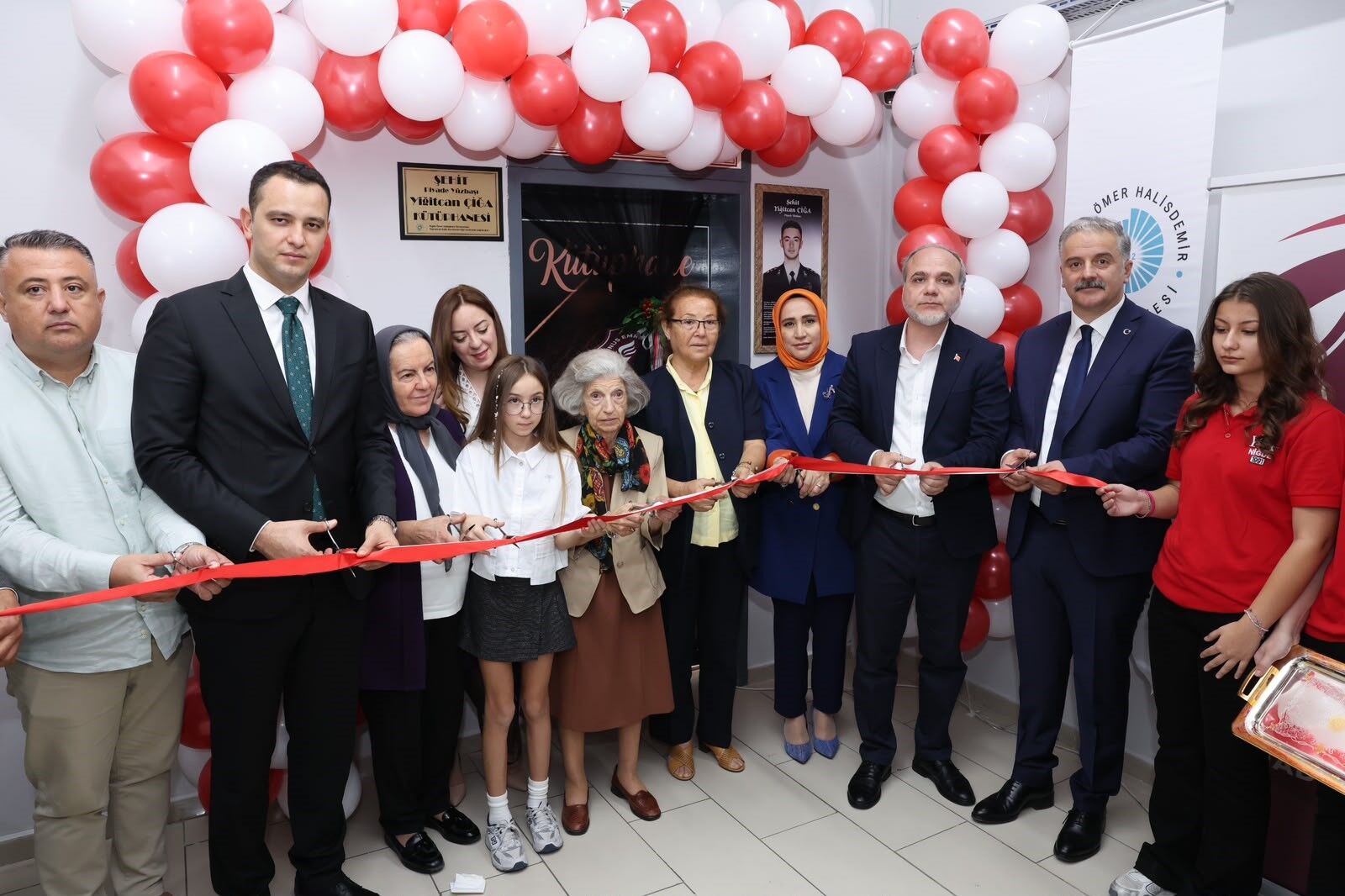 Bir mektupla başlayan hikâye kütüphaneyle son buldu