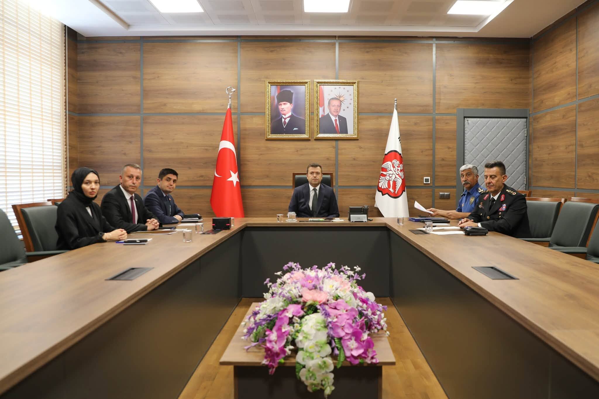 GÜNCEL