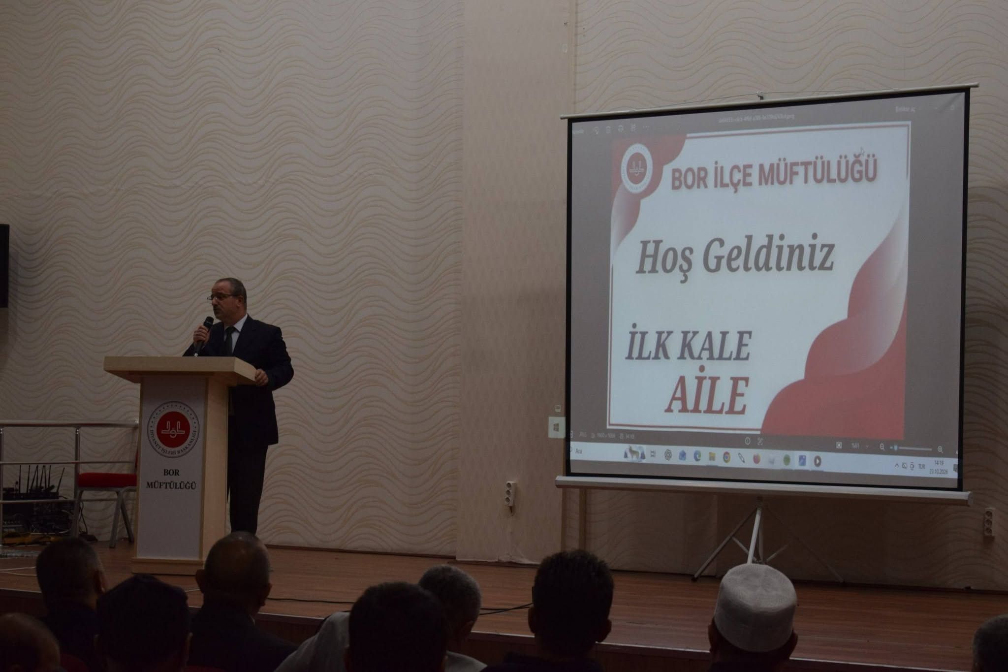Bor'da ‘İlk Kale: Aile’ Konferansı
