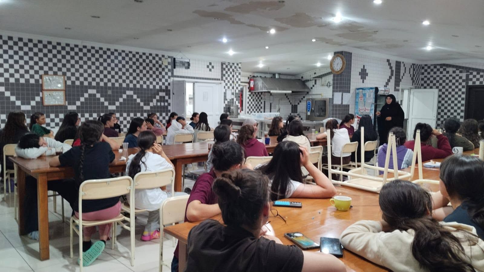 Müftülükten yatılı öğrencilere anlamlı program